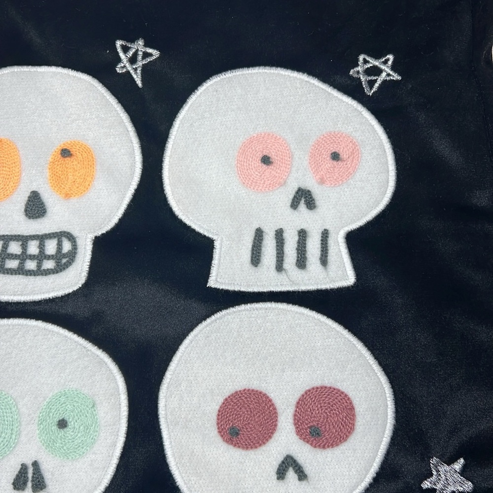 October Sky Halloween Skull Decorative Pillow - Nwt’s - Picture 10 of 13